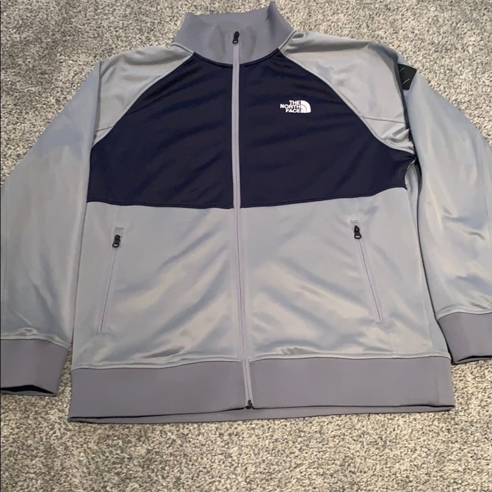 Men’s North Face coat